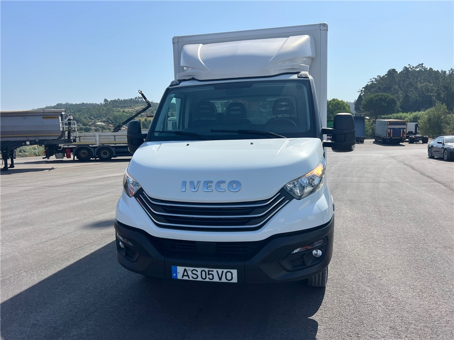 Iveco 35C16HA8 - Camião furgão: foto 2 Iveco 35C16HA8 - Camião furgão: foto 2