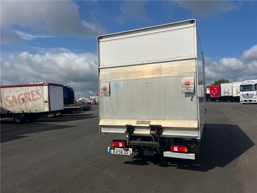 Iveco 35C16HA8 - Carrinha de contentor: foto 5 Iveco 35C16HA8 - Carrinha de contentor: foto 5