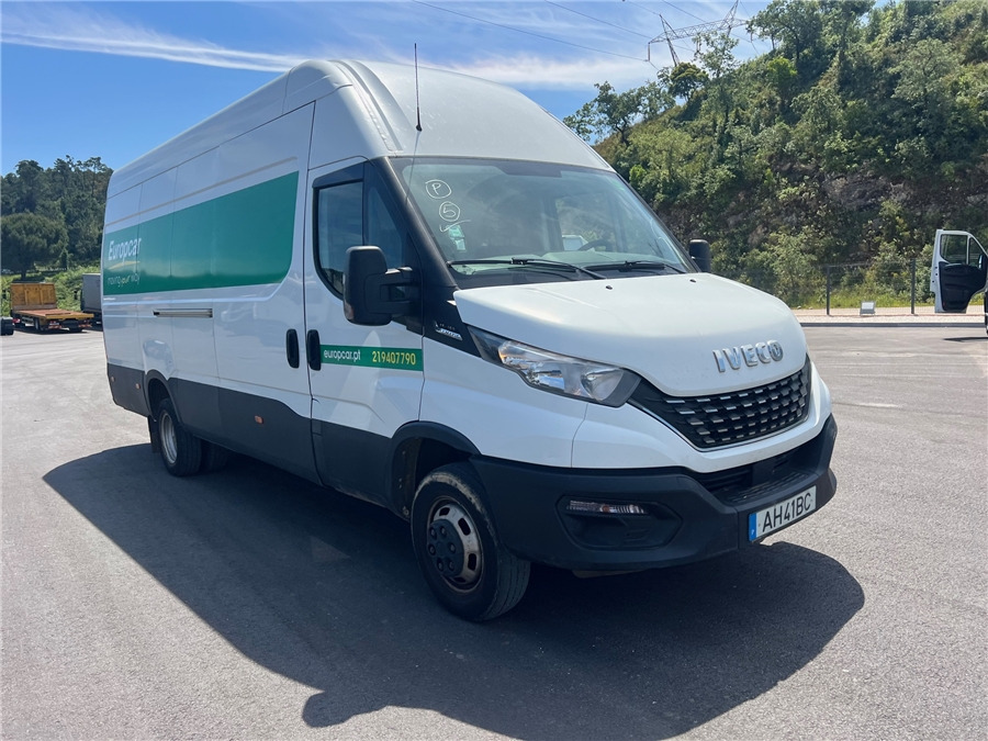 Iveco 35C16HA8V - Furgão: foto 3 Iveco 35C16HA8V - Furgão: foto 3