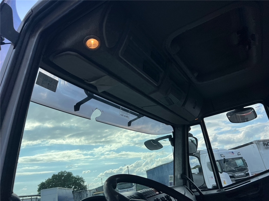 Camião de lona Iveco ML 120EP22 H ES: foto 9