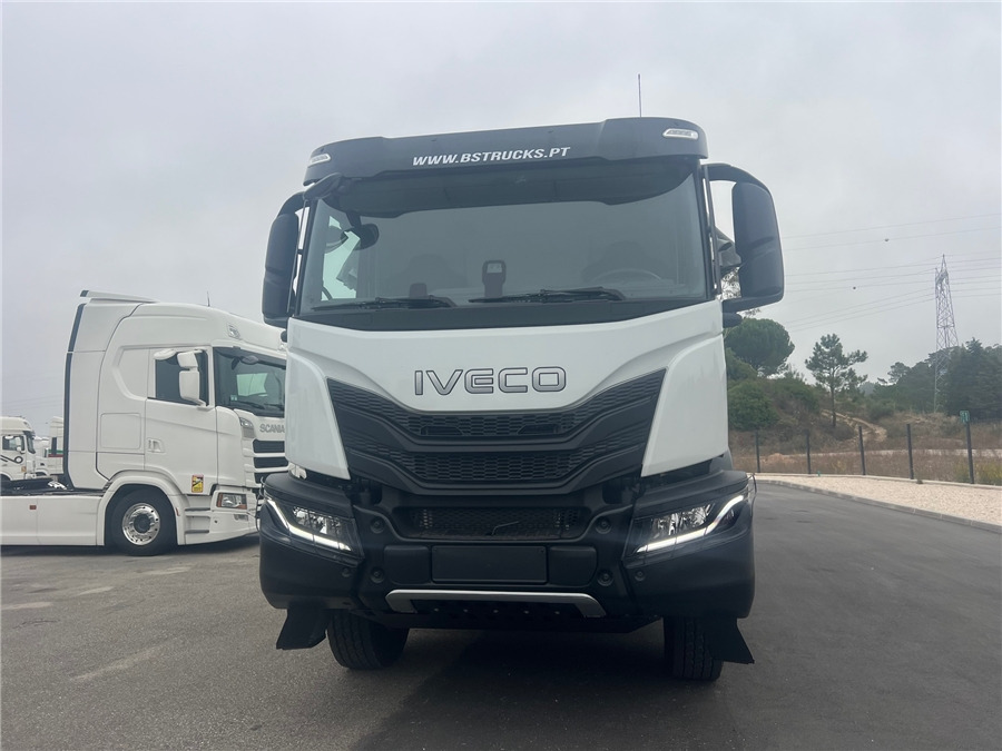 Iveco T-WAY 500 / RETARDER - Camião basculante: foto 2 Iveco T-WAY 500 / RETARDER - Camião basculante: foto 2
