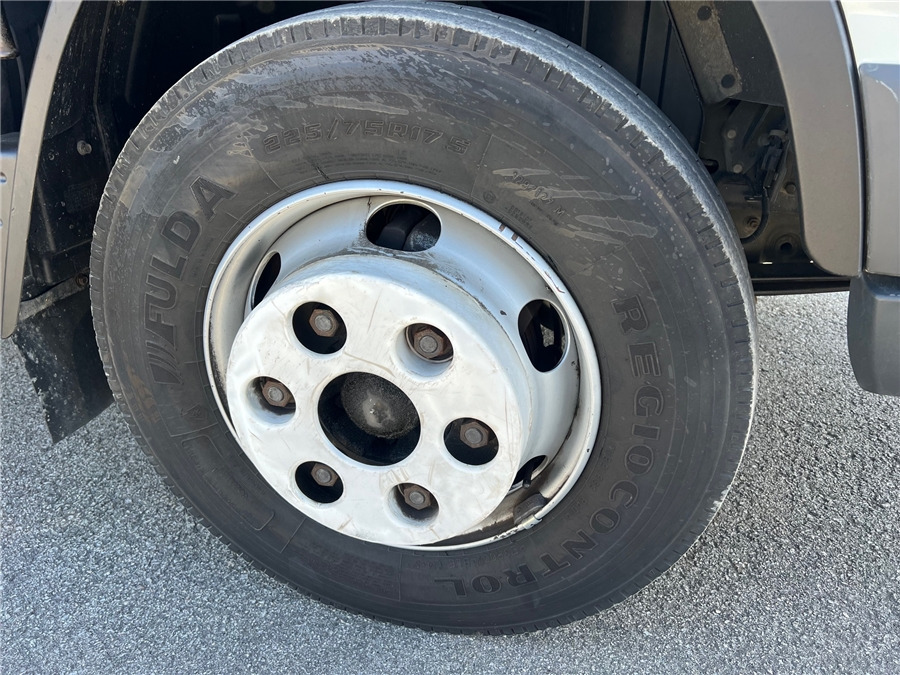 Carrinha de caixa aberta Mitsubishi Canter: foto 17