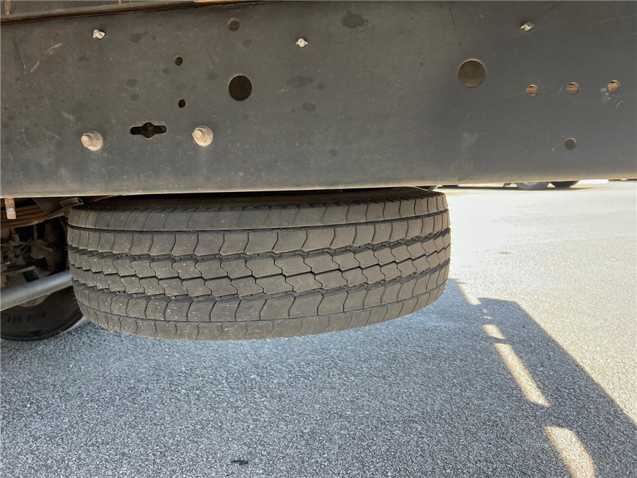 Carrinha de caixa aberta Mitsubishi Canter: foto 15