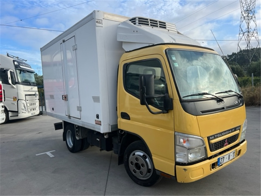 Mitsubishi Canter - Carrinha frigorífica: foto 1 Mitsubishi Canter - Carrinha frigorífica: foto 1