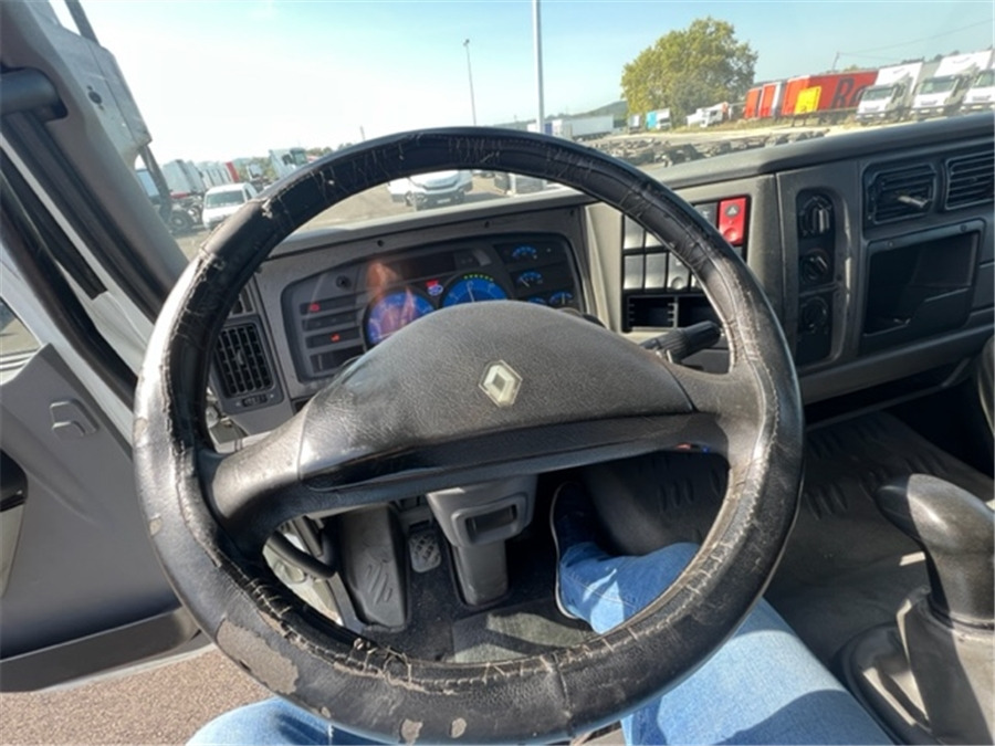 Camião chassi Renault HM 270.18: foto 6 Camião chassi Renault HM 270.18: foto 6