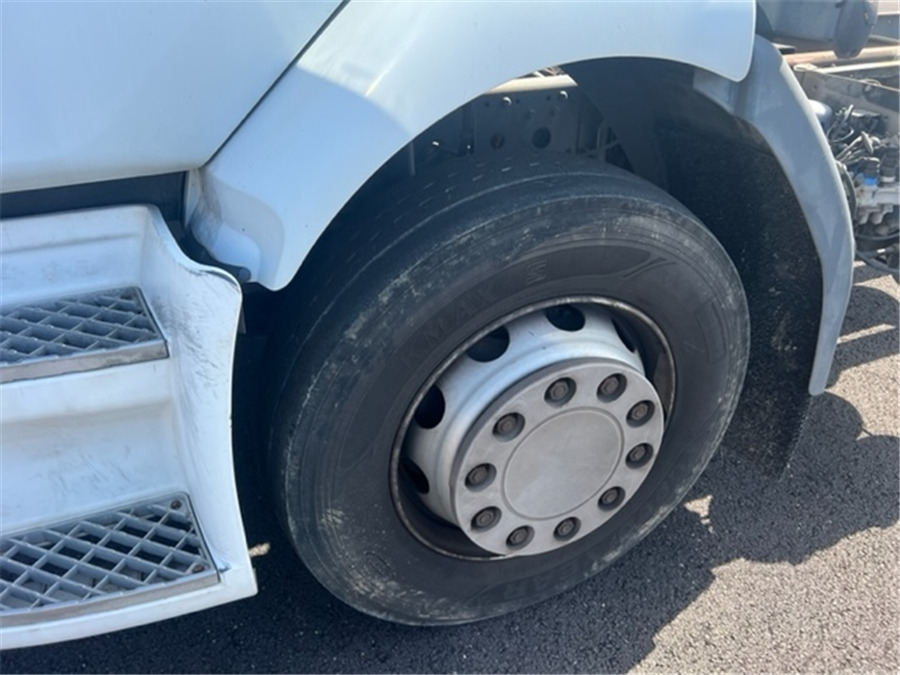 Camião chassi Renault HM 270.18: foto 12 Camião chassi Renault HM 270.18: foto 12