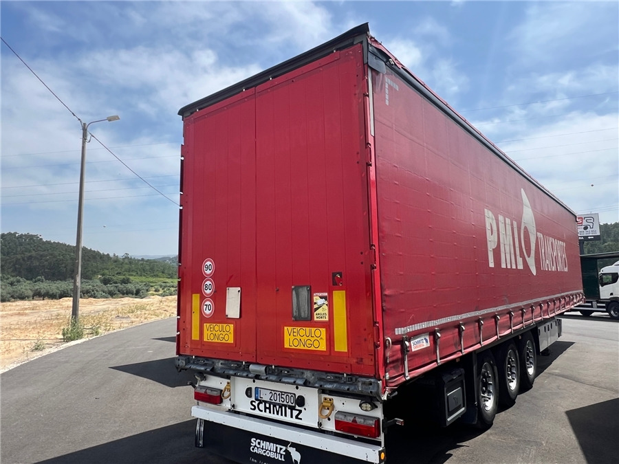 SCHMITZ CARGOBULL SCB-S3T TETO ELEVAR - Semi-reboque de lona: foto 5 SCHMITZ CARGOBULL SCB-S3T TETO ELEVAR - Semi-reboque de lona: foto 5
