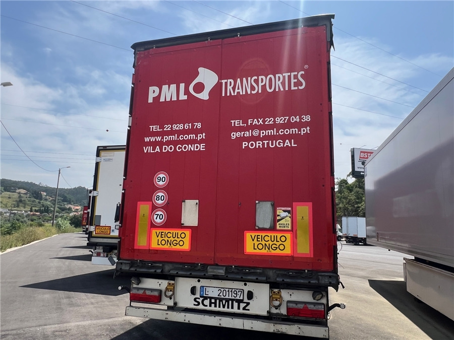SCHMITZ CARGOBULL SCB-S3T TETO ELEVAR - Semi-reboque de lona: foto 5 SCHMITZ CARGOBULL SCB-S3T TETO ELEVAR - Semi-reboque de lona: foto 5