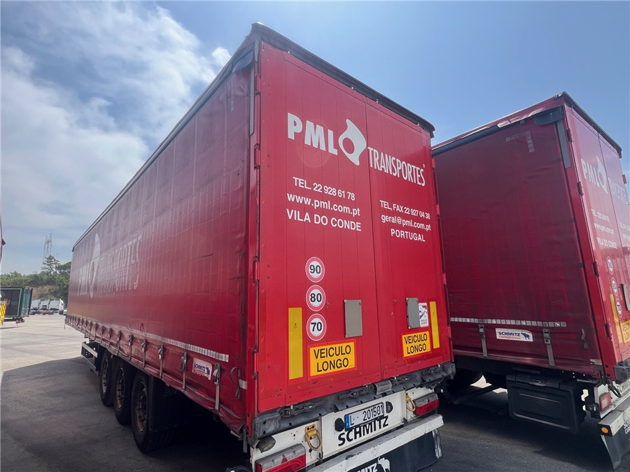 SCHMITZ CARGOBULL SCB-S3T TETO ELEVAR - Semi-reboque de lona: foto 4 SCHMITZ CARGOBULL SCB-S3T TETO ELEVAR - Semi-reboque de lona: foto 4