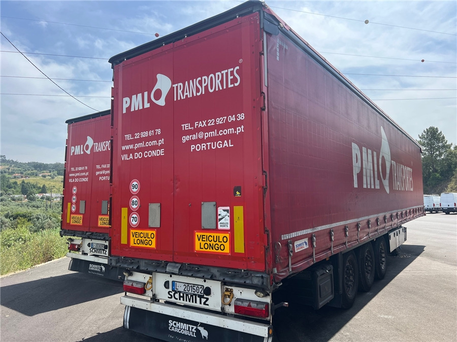 SCHMITZ CARGOBULL SCB-S3T TETO ELEVAR - Semi-reboque de lona: foto 4 SCHMITZ CARGOBULL SCB-S3T TETO ELEVAR - Semi-reboque de lona: foto 4
