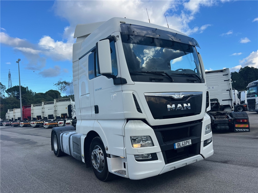 MAN TGX 18.480 / RETARDER - Tractor: foto 3 MAN TGX 18.480 / RETARDER - Tractor: foto 3