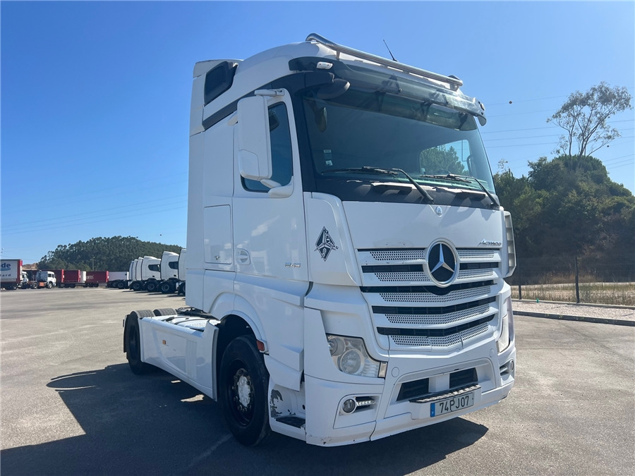 MERCEDES-BENZ ACTROS 1845 LS - Tractor: foto 3 MERCEDES-BENZ ACTROS 1845 LS - Tractor: foto 3