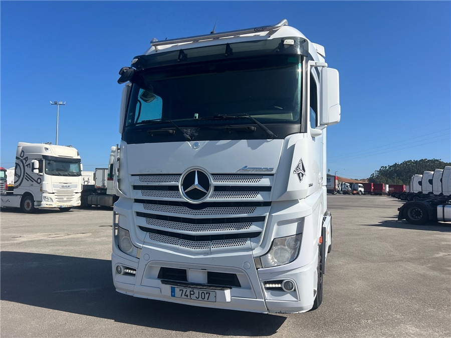 MERCEDES-BENZ ACTROS 1845 LS - Tractor: foto 2 MERCEDES-BENZ ACTROS 1845 LS - Tractor: foto 2