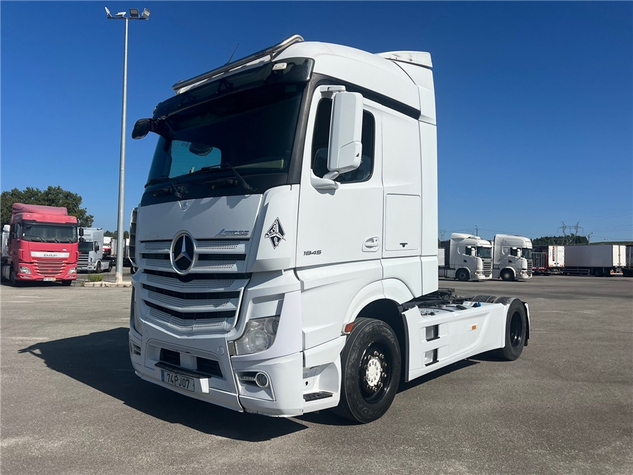 MERCEDES-BENZ ACTROS 1845 LS - Tractor: foto 1 MERCEDES-BENZ ACTROS 1845 LS - Tractor: foto 1