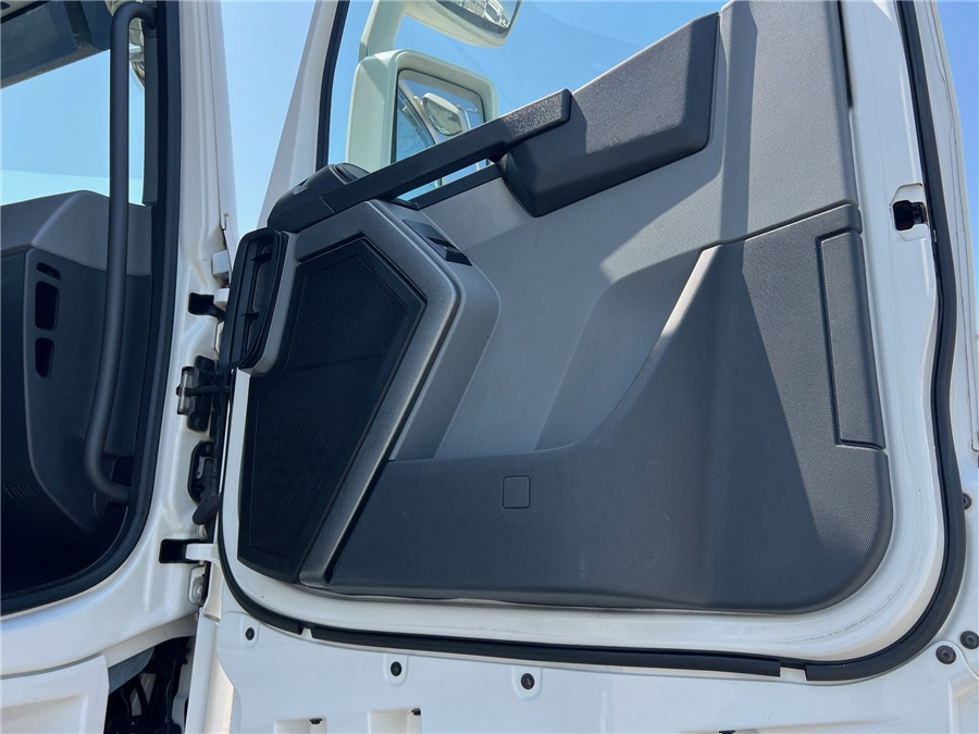 Locação financeira de Renault T480 / RETARDER Renault T480 / RETARDER: foto 12