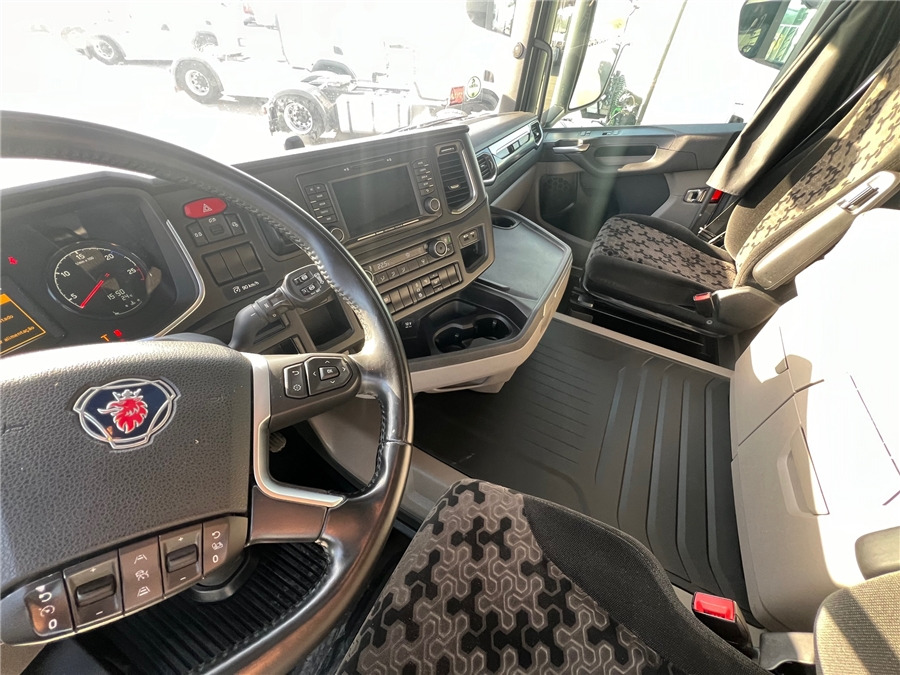 Tractor Scania R450: foto 18