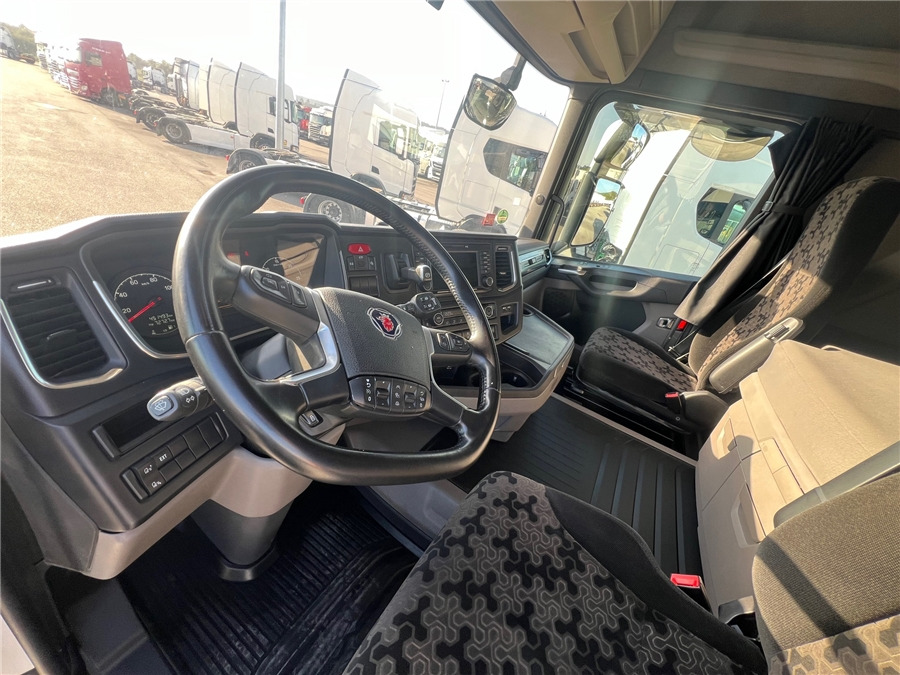 Tractor Scania R450: foto 15