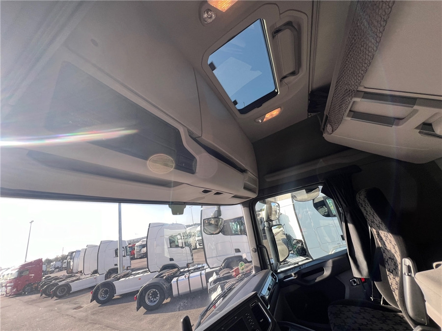 Tractor Scania R450: foto 16