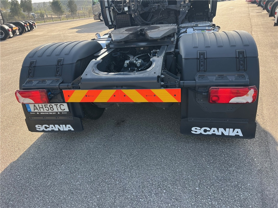 Tractor Scania R450: foto 7