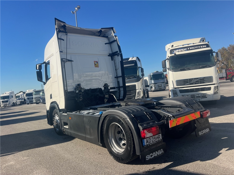 Locação financeira de Scania R450 / RETARDER Scania R450 / RETARDER: foto 6 Locação financeira de Scania R450 / RETARDER Scania R450 / RETARDER: foto 6