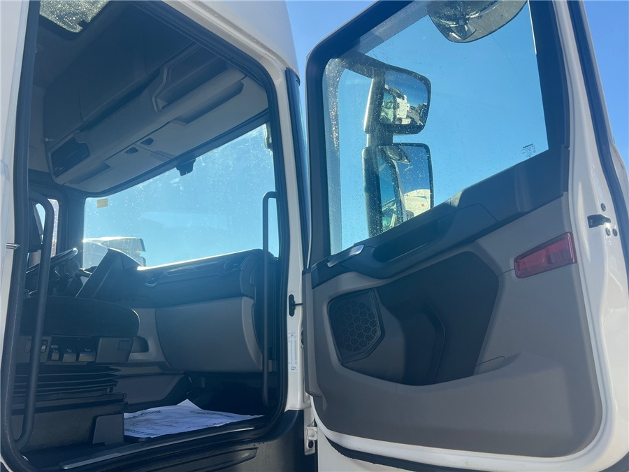 Locação financeira de Scania R450 / RETARDER Scania R450 / RETARDER: foto 12 Locação financeira de Scania R450 / RETARDER Scania R450 / RETARDER: foto 12