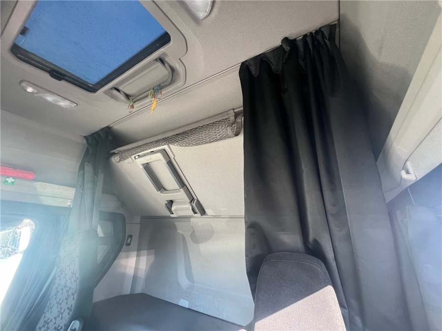 Locação financeira de Scania R450 / RETARDER Scania R450 / RETARDER: foto 17 Locação financeira de Scania R450 / RETARDER Scania R450 / RETARDER: foto 17