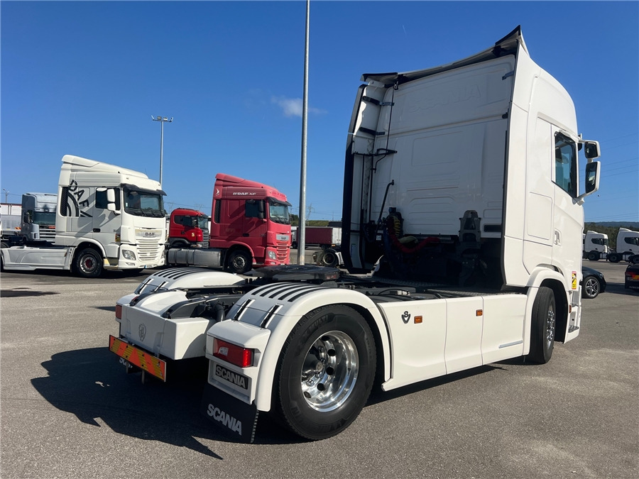 Scania S580 /V8 FULL AIR / RETARDER - Tractor: foto 4 Scania S580 /V8 FULL AIR / RETARDER - Tractor: foto 4