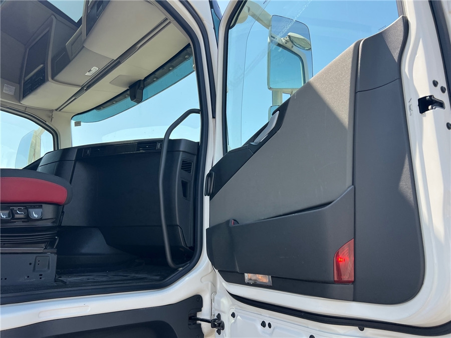 Locação financeira de Volvo FH 460 /RETARDER Volvo FH 460 /RETARDER: foto 11