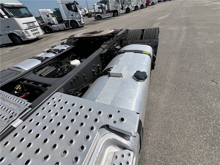 Locação financeira de Volvo FH 460 /RETARDER Volvo FH 460 /RETARDER: foto 7