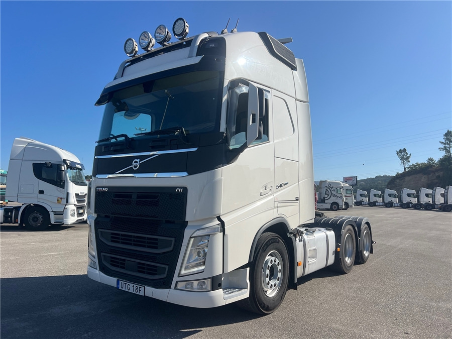 Volvo FH 540 - Tractor: foto 1 Volvo FH 540 - Tractor: foto 1