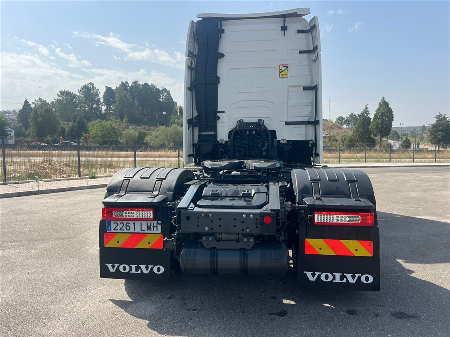 Volvo FH500 / RETARDER / IPARKCOOL - Tractor: foto 5 Volvo FH500 / RETARDER / IPARKCOOL - Tractor: foto 5