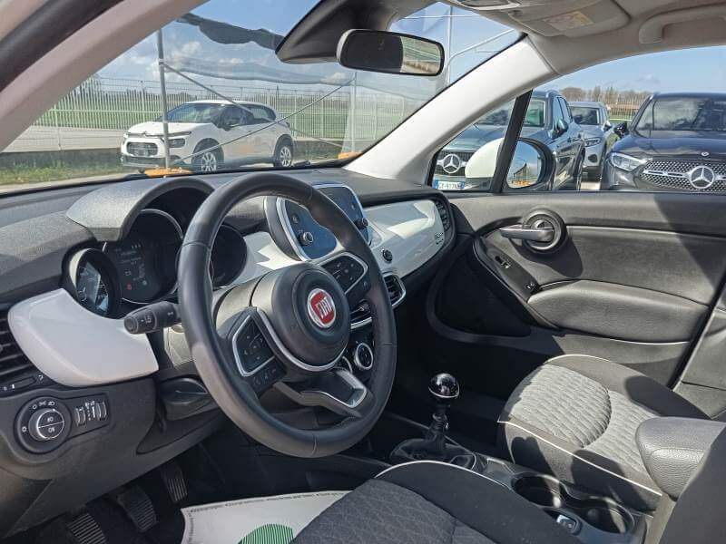 FIAT 500X CROSSOVER 1.3 90CV BUSINESS - Furgão: foto 3 FIAT 500X CROSSOVER 1.3 90CV BUSINESS - Furgão: foto 3