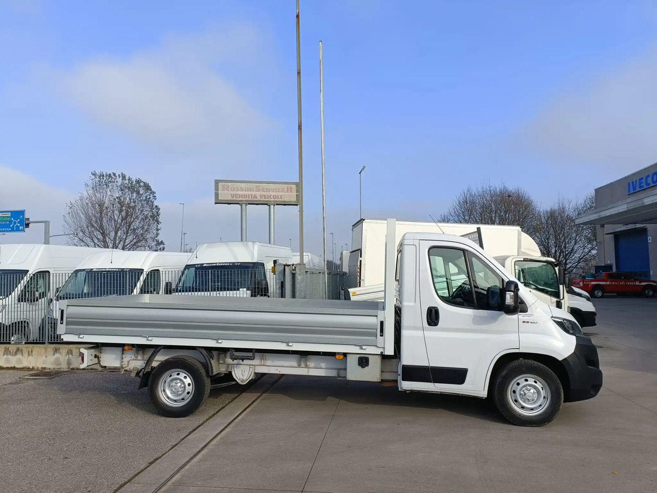 FIAT DUCATO 35 L2H1 - Carrinha de caixa aberta: foto 2 FIAT DUCATO 35 L2H1 - Carrinha de caixa aberta: foto 2