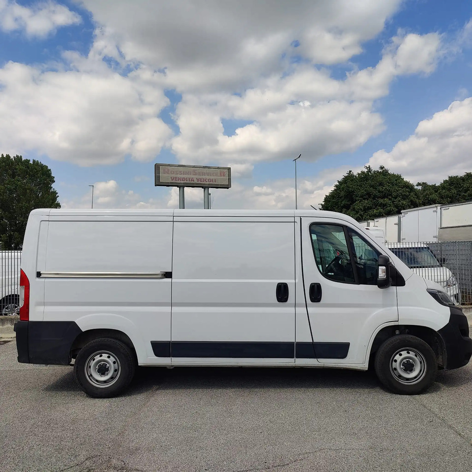 FIAT DUCATO L1H1 140 - Furgão: foto 2 FIAT DUCATO L1H1 140 - Furgão: foto 2
