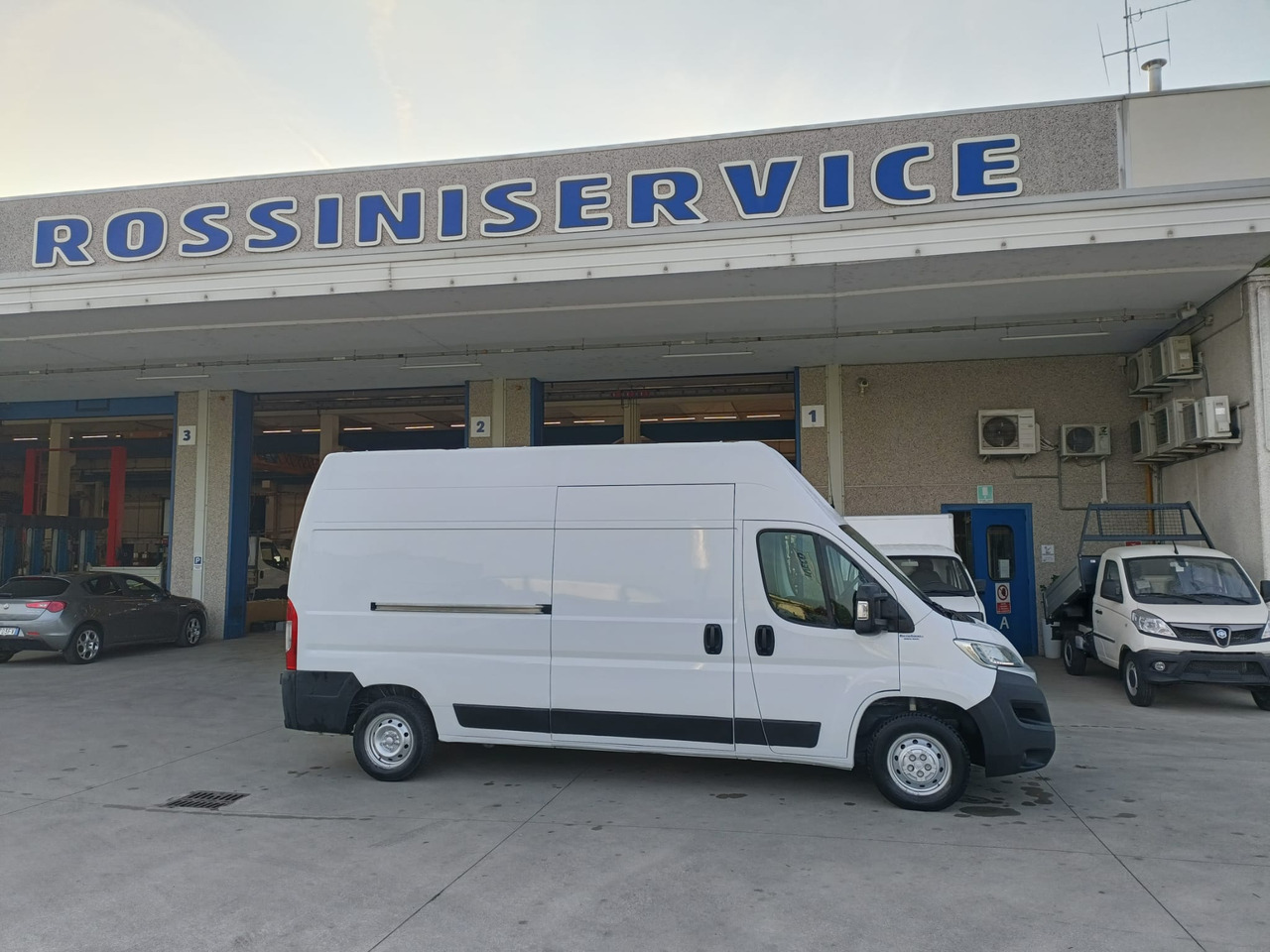 FIAT DUCATO L3H3 MAXI - Furgão: foto 4 FIAT DUCATO L3H3 MAXI - Furgão: foto 4