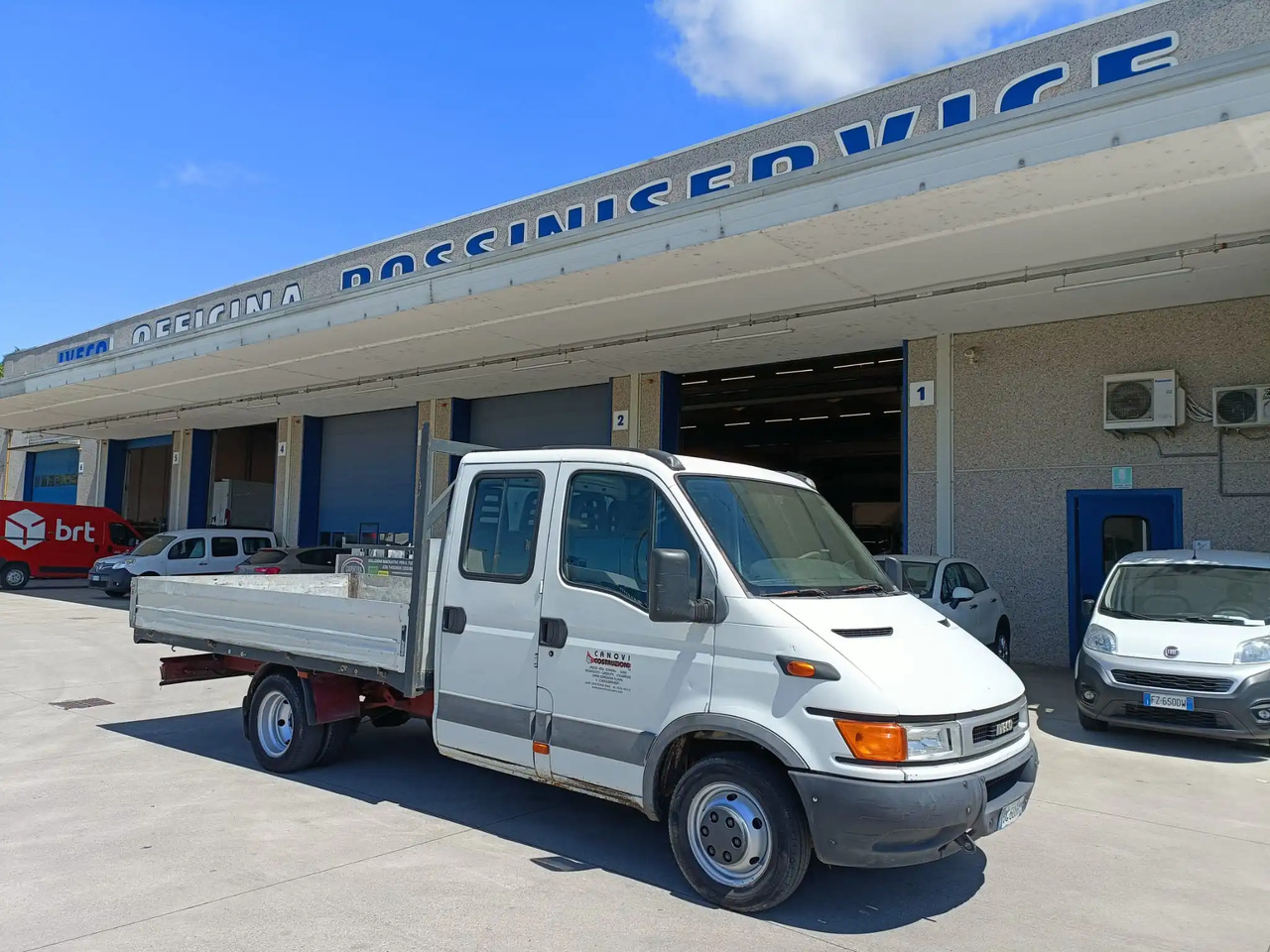 IVECO DAILY 35C11 - Carrinha de caixa aberta: foto 1 IVECO DAILY 35C11 - Carrinha de caixa aberta: foto 1