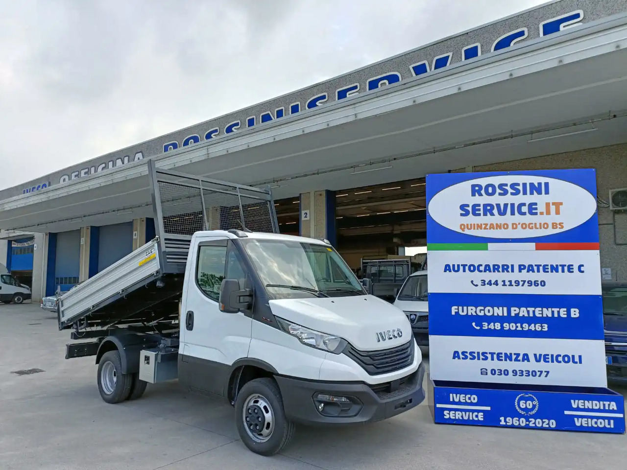 IVECO DAILY 35C16 3000 cc KM 0 - Carrinha basculante: foto 1 IVECO DAILY 35C16 3000 cc KM 0 - Carrinha basculante: foto 1