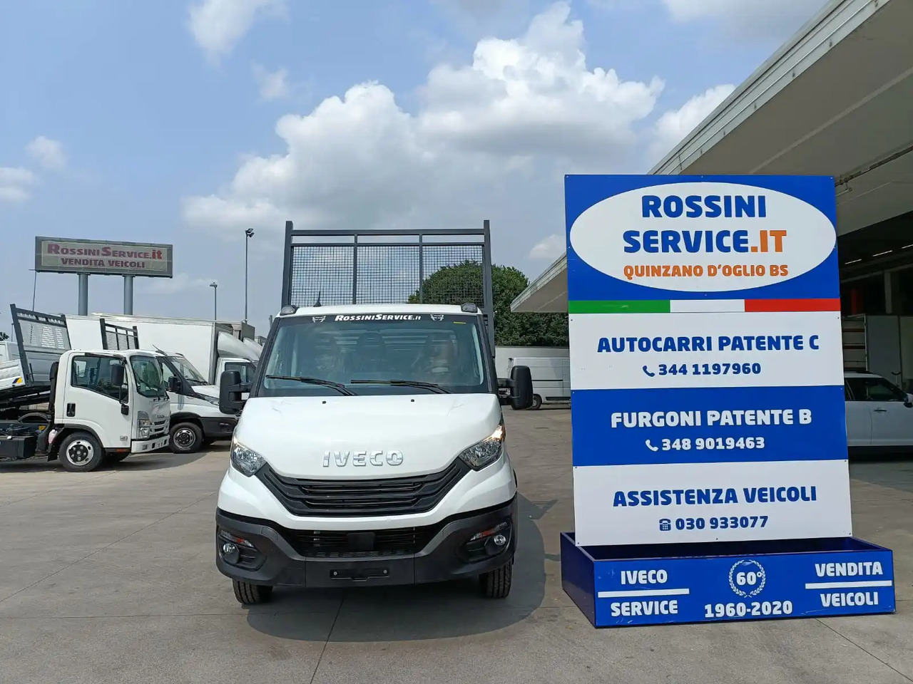 IVECO DAILY 35C16 3000 cc KM 0 - Carrinha basculante: foto 4 IVECO DAILY 35C16 3000 cc KM 0 - Carrinha basculante: foto 4