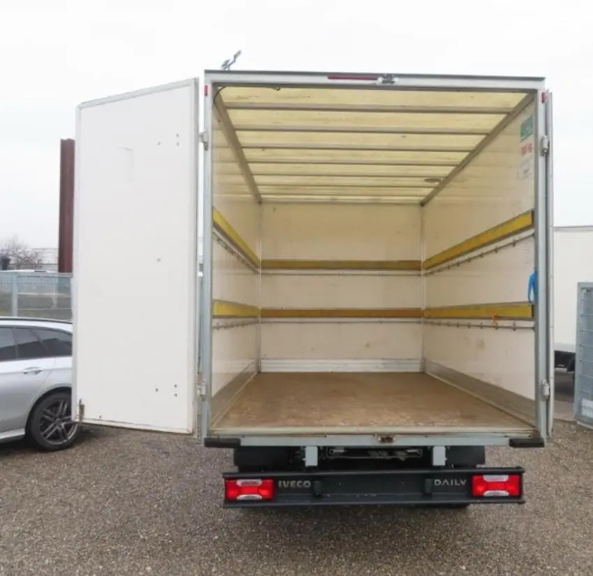IVECO DAILY 35C16 - Carrinha de contentor: foto 5 IVECO DAILY 35C16 - Carrinha de contentor: foto 5