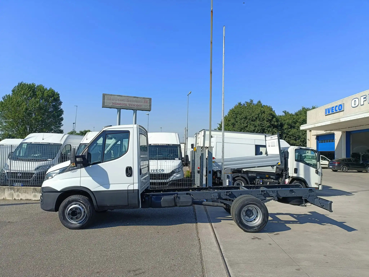 IVECO DAILY 60C18 A TELAIO KM 0 - Camião chassi: foto 5 IVECO DAILY 60C18 A TELAIO KM 0 - Camião chassi: foto 5