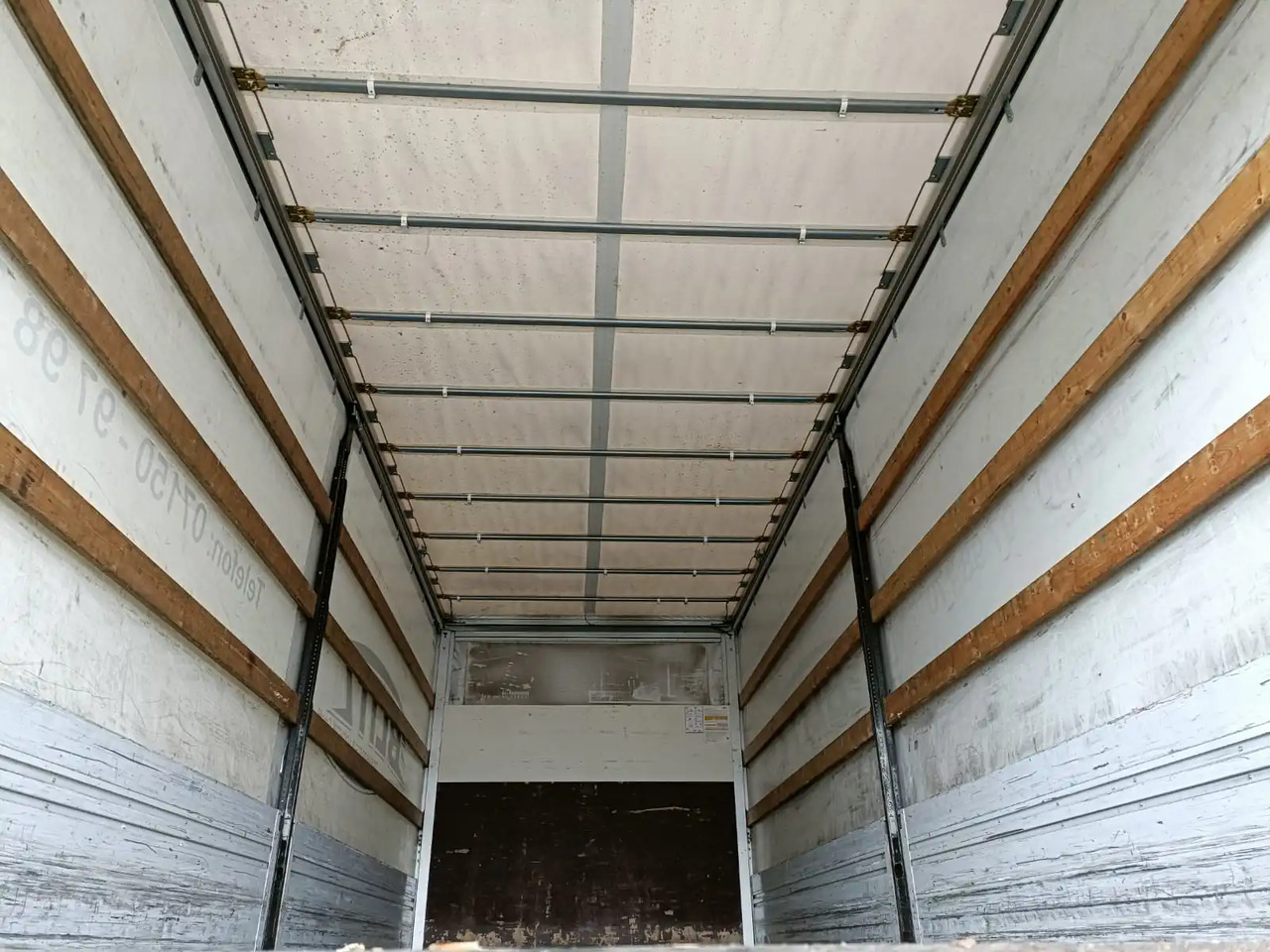 Camião de lona IVECO EUROCARGO 120E25P: foto 6