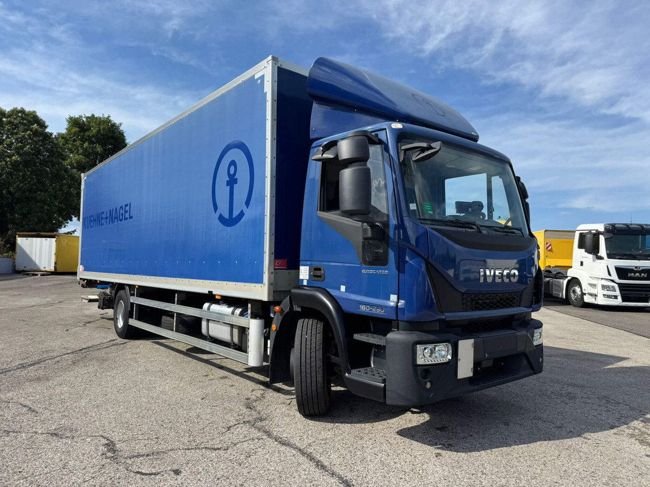 IVECO EUROCARGO 160E25P - Camião furgão: foto 1 IVECO EUROCARGO 160E25P - Camião furgão: foto 1