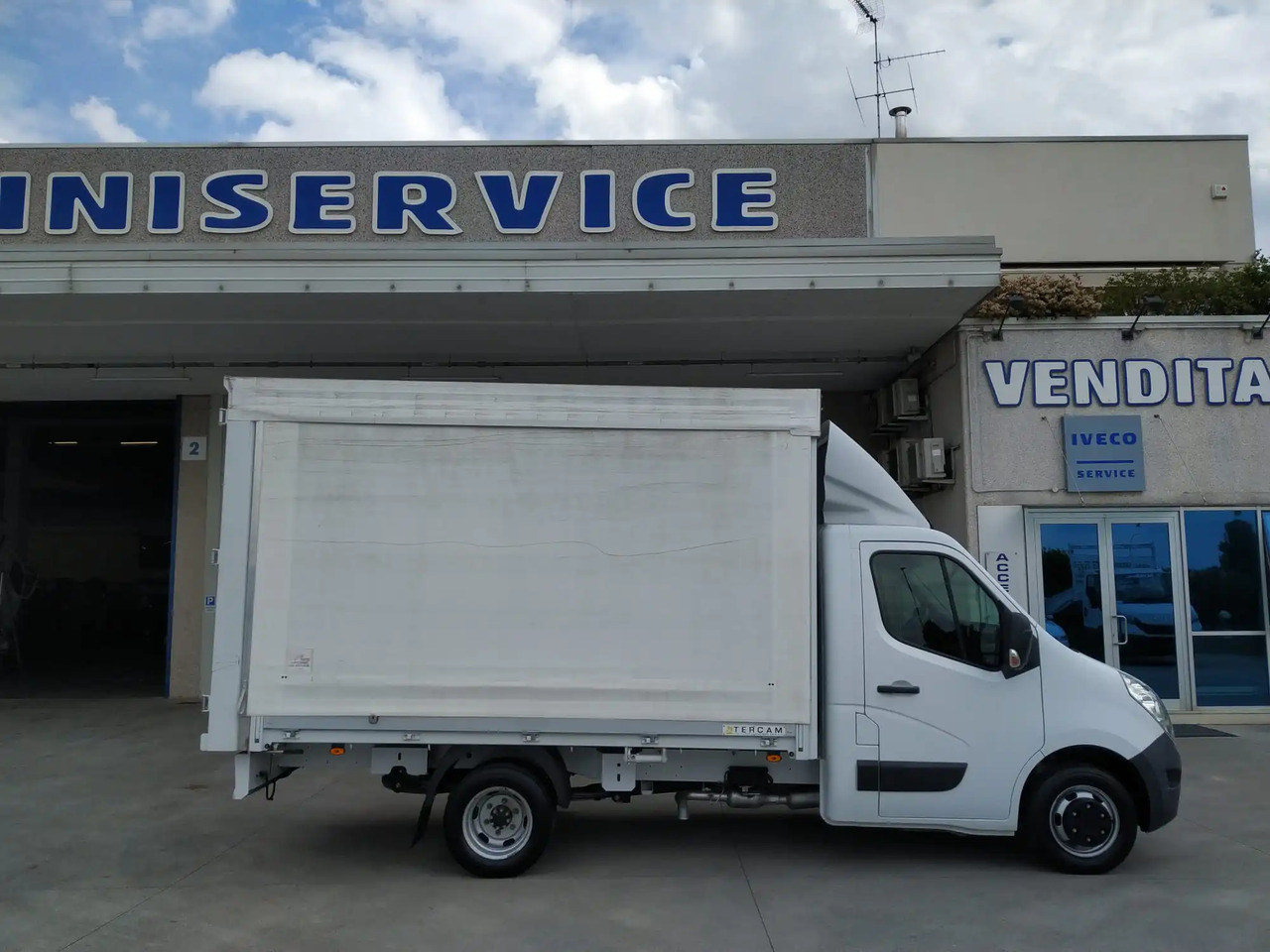 RENAULT MASTER L3XL T35 - Carrinha de lona: foto 3 RENAULT MASTER L3XL T35 - Carrinha de lona: foto 3