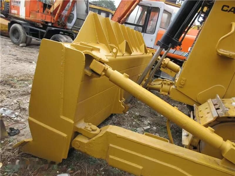 Caterpillar D8R - Buldôzer: foto 3 Caterpillar D8R - Buldôzer: foto 3