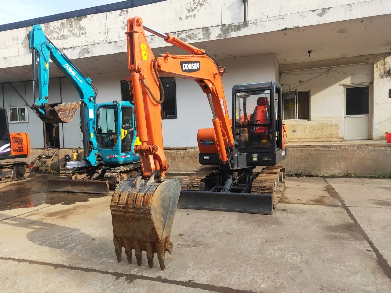 Mini escavadeira Doosan DH55: foto 6