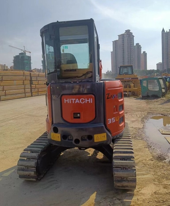 Mini escavadeira Hitachi ZX35-5A: foto 6