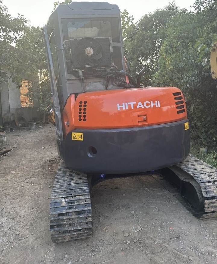 Hitachi ZX55 - Mini escavadeira: foto 1 Hitachi ZX55 - Mini escavadeira: foto 1