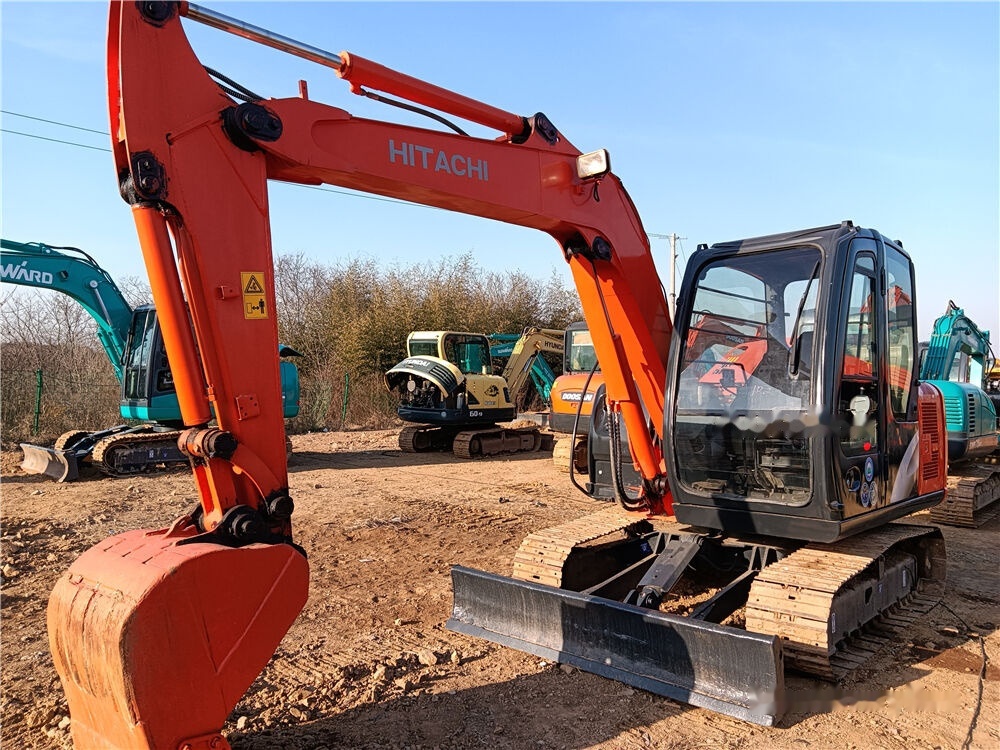 Locação financeira de Hitachi ZX60 Hitachi ZX60: foto 6