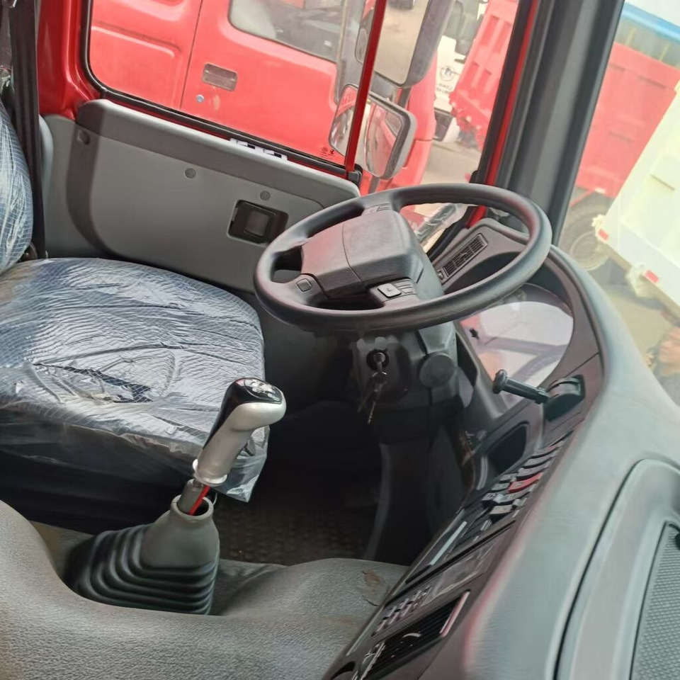 Howo New - Camião basculante: foto 3 Howo New - Camião basculante: foto 3