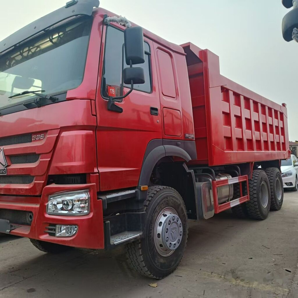 Howo New - Camião basculante: foto 2 Howo New - Camião basculante: foto 2